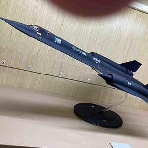 Hasegawa SR-71, "Rapid Rabbit" side view.jpg