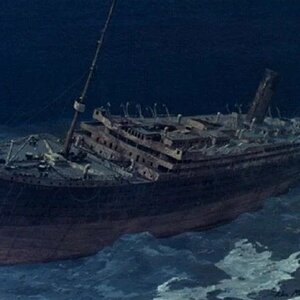 KM Titanic Wreck.jpg