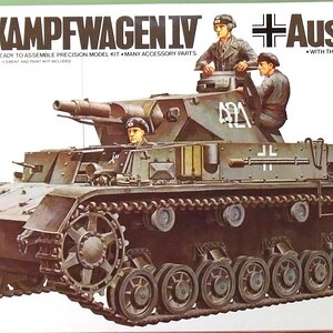 M - German - Panzerkampfwagen IV Ausf D - Medium Tank.JPG